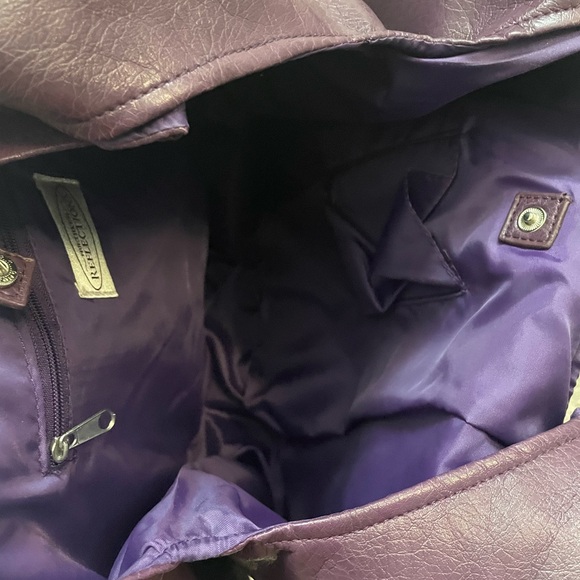 Purple tote. - Picture 3 of 4